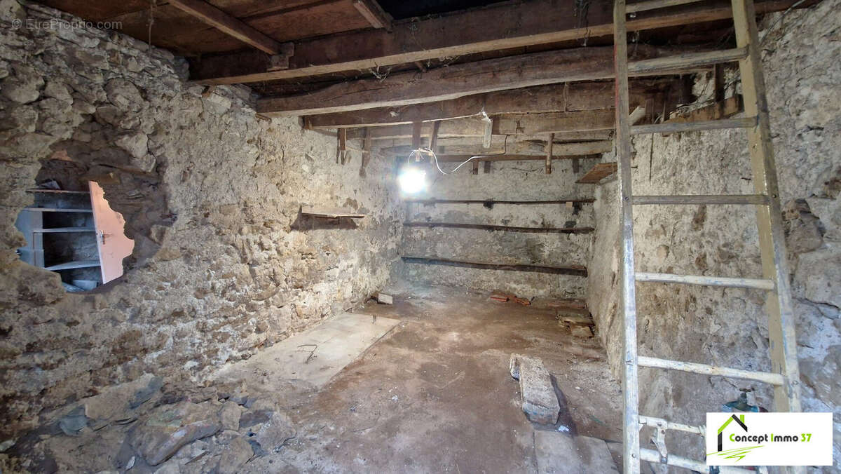 Maison à ATHEE-SUR-CHER