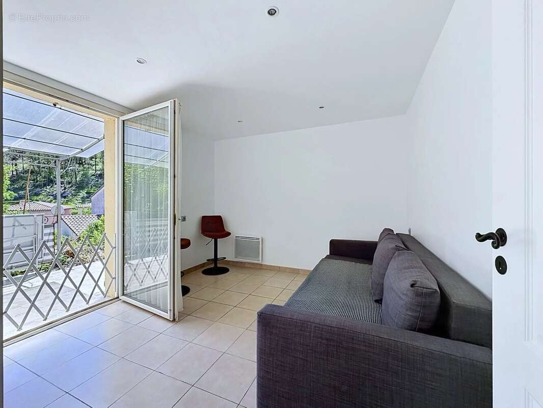 Très jolie maison individuelle de 115m2 avec terrain et piscine - LEVENS - photo 14