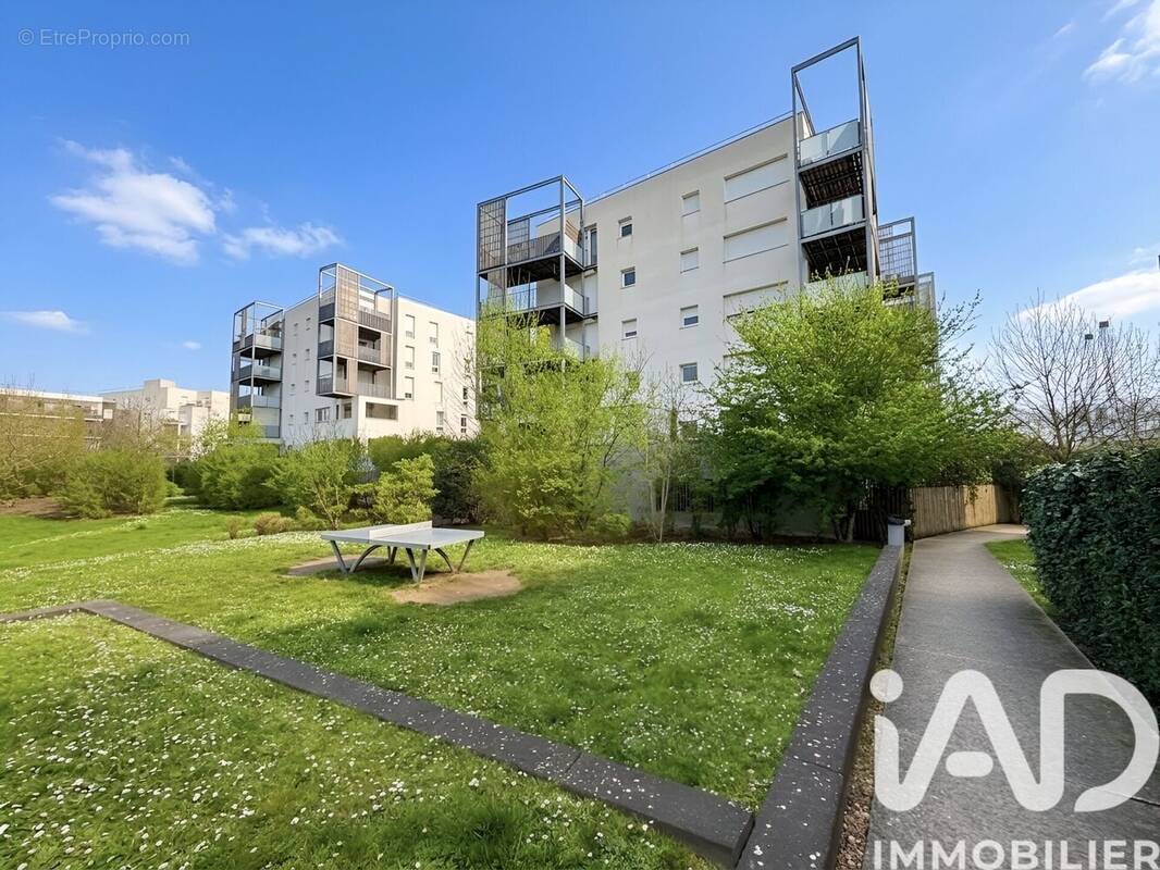 Photo 1 - Appartement à LORMONT