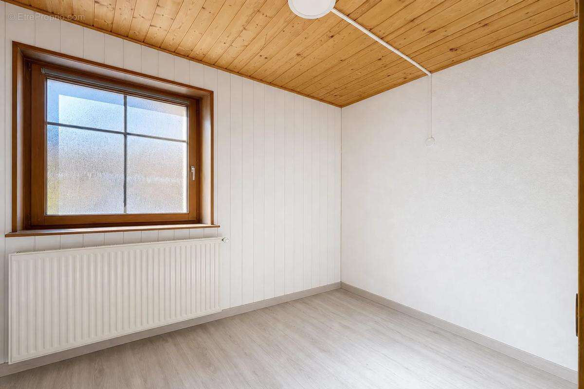 Appartement à JOUGNE