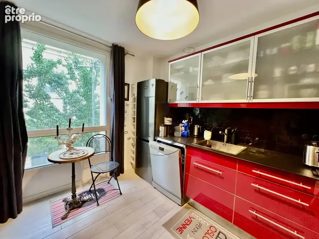 BORDEAUX GAMBETTA - Appartement T3 avec ascenseur et parking - photo 3