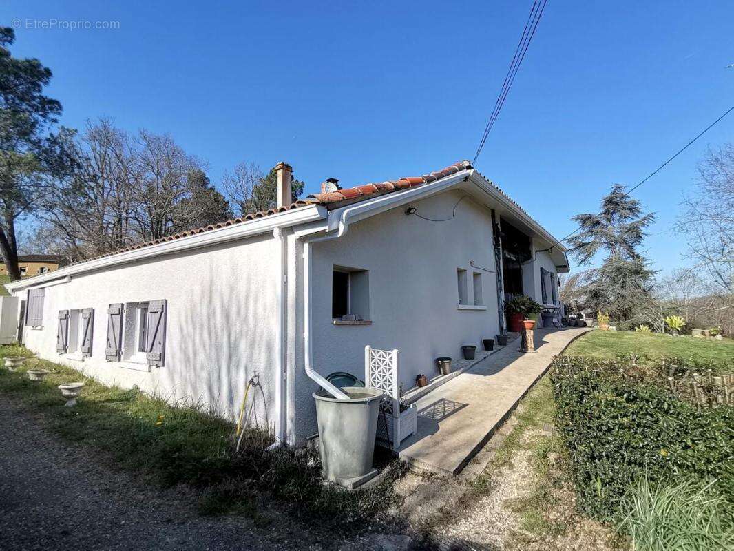 Maison à MOISSAC