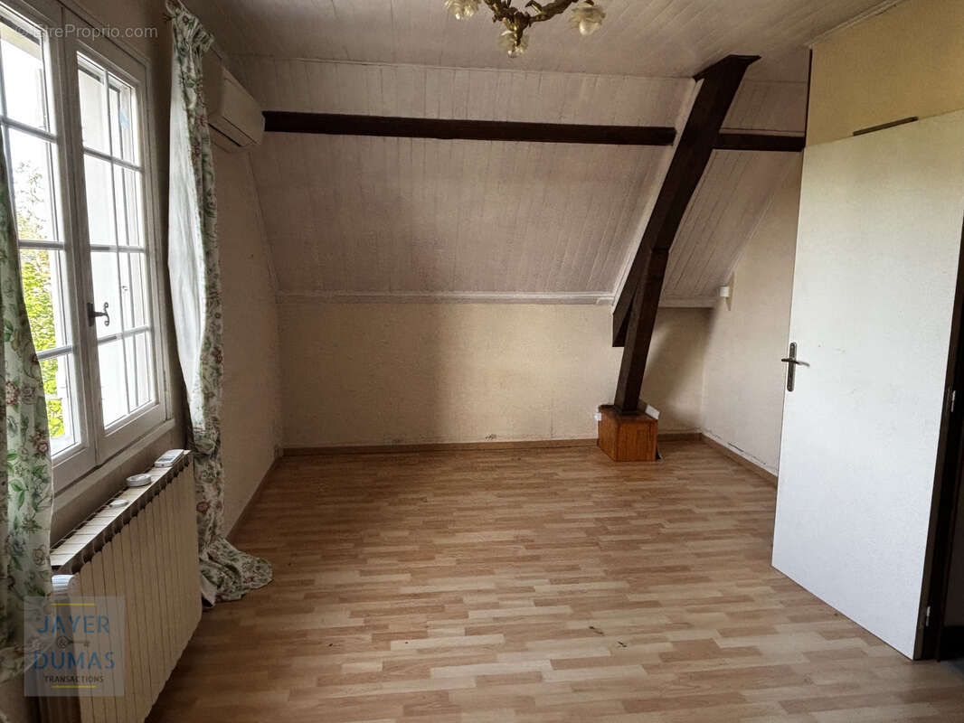 Maison à CHATENOY-EN-BRESSE