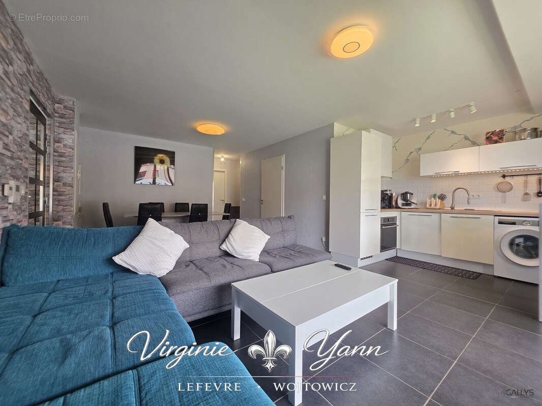 Appartement à AMNEVILLE