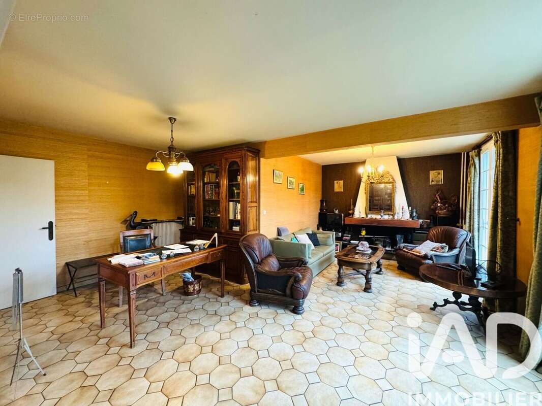 Photo 5 - Maison à SAVIGNY-SUR-ORGE