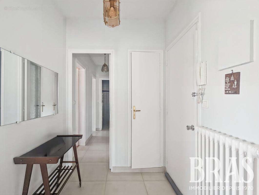 Appartement Vannes 4 pièce(s) 75.13 m2 - photo 9