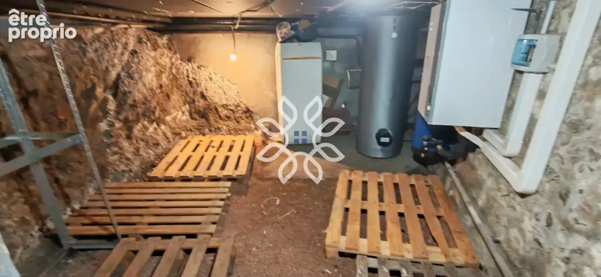 Maison T7 avec cour - centre ville - photo 15