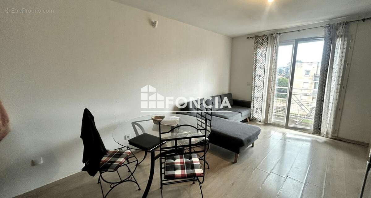 Appartement à MONTELIMAR