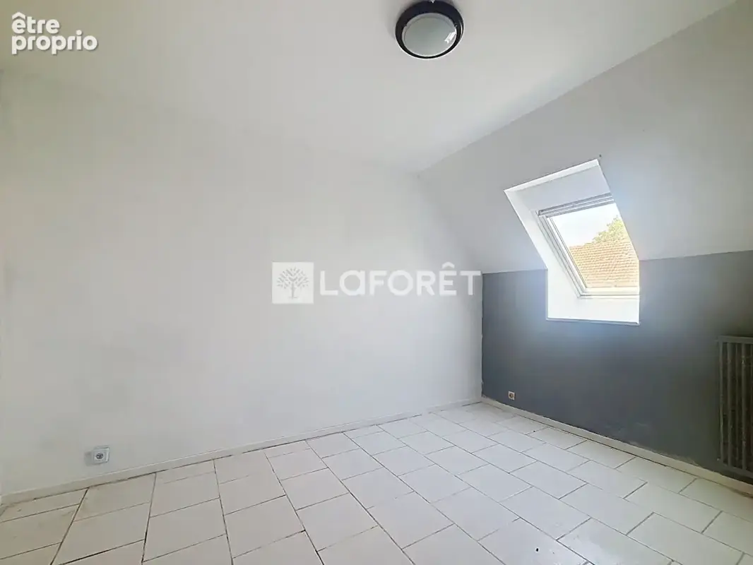 Maison 88 m² à Falaise  - photo 8