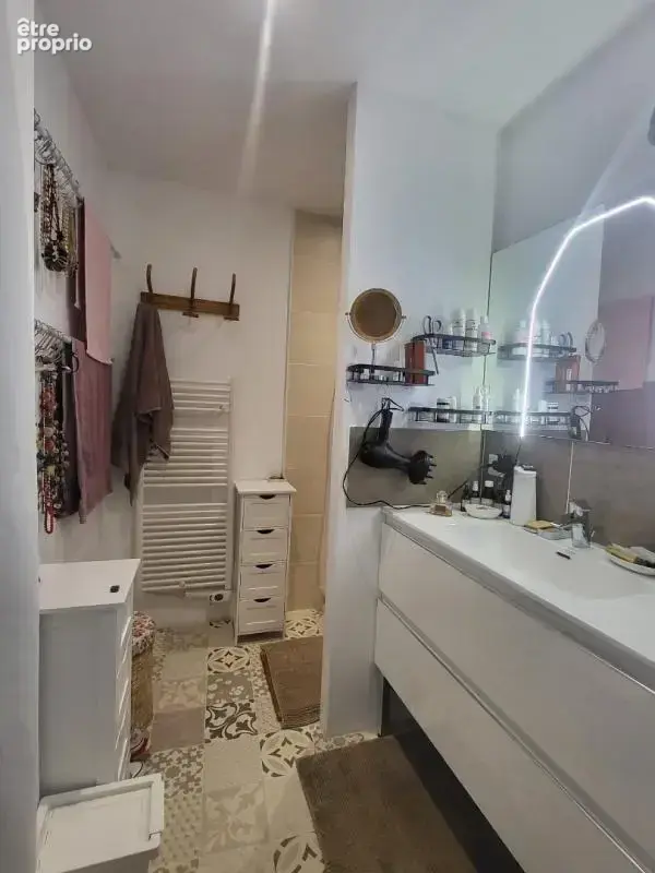 Maison 104 m² à Dun-Le-Palestel  - photo 8