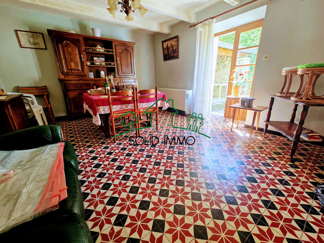 Maison à ROCLES