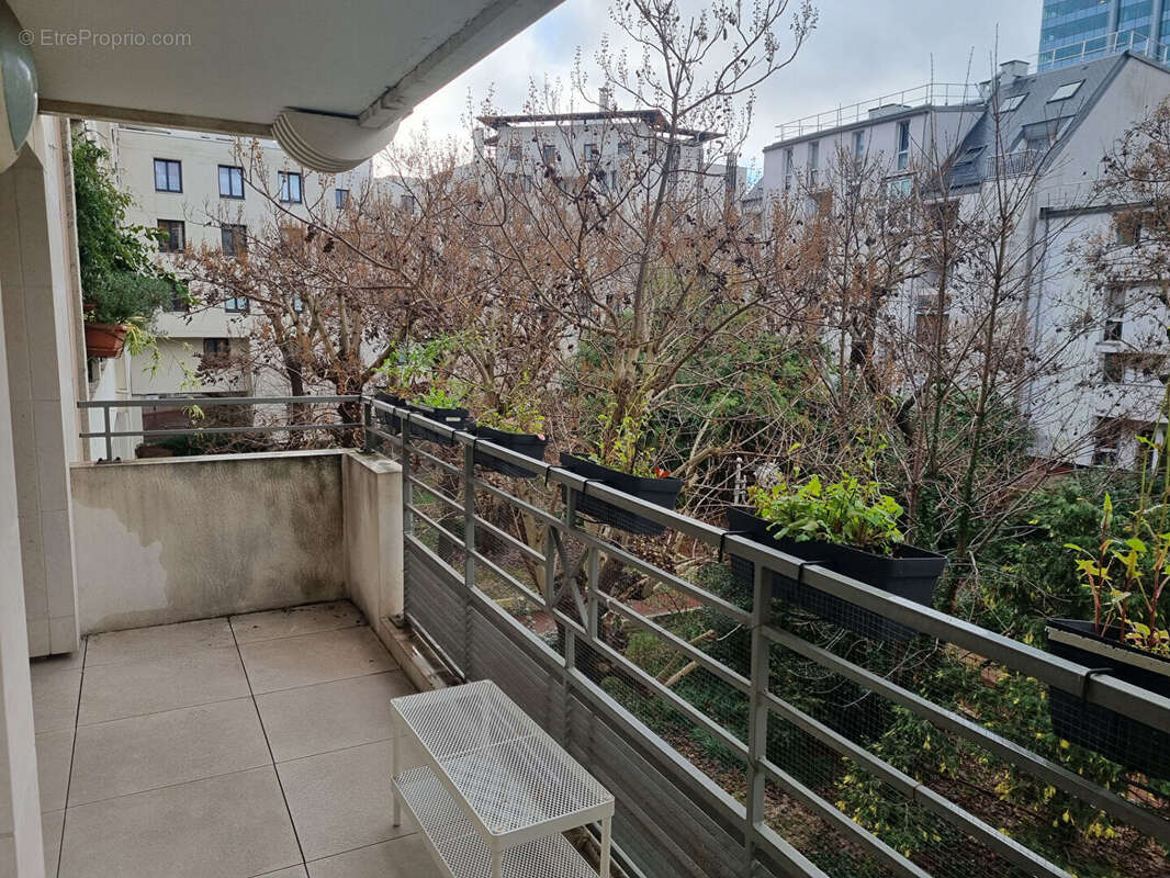 Appartement à LEVALLOIS-PERRET