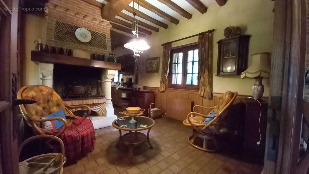 Maison à SAINT-JOUIN-BRUNEVAL