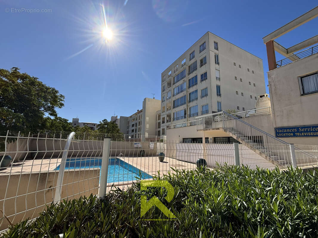 Rochelongue - la palme d or - appartement t2 + parking - photo 3