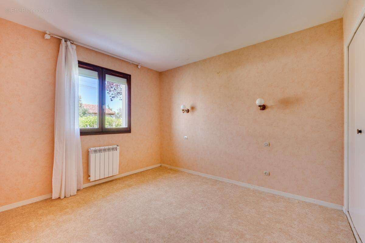 Maison 100 m² à Maureville  - photo 9