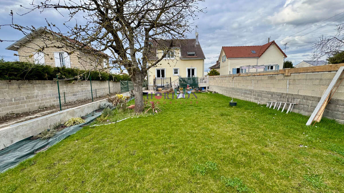 Maison à BEAUMONT-SUR-OISE