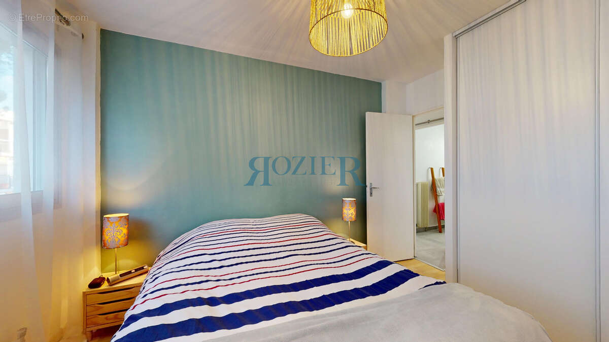 Appartement à VALLAURIS