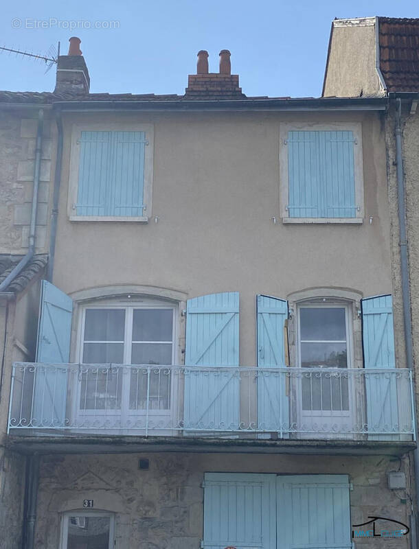 Maison à VILLEFRANCHE-DE-ROUERGUE