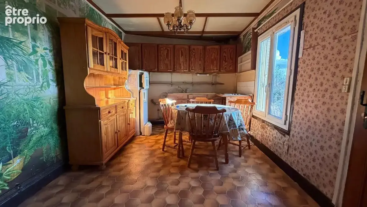 EXCLUSIVITE - bien d'investissement de type F2 --- A RENOVER - photo 2