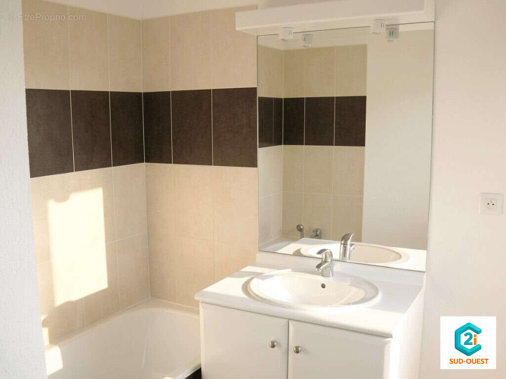 Appartement à GOURDON