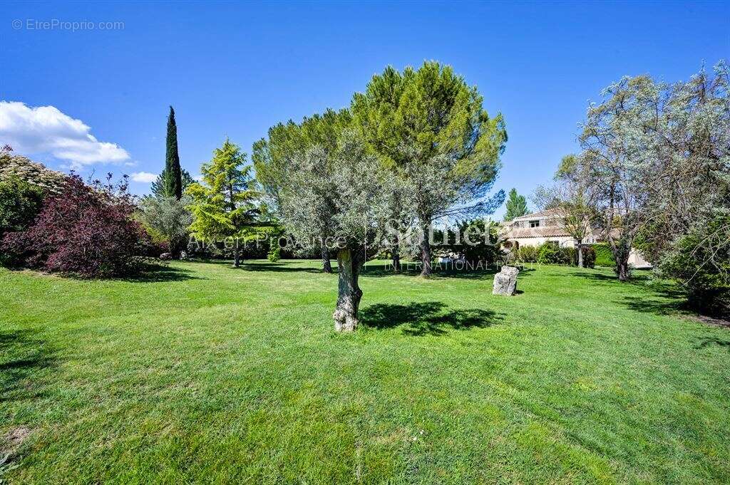 Maison à AIX-EN-PROVENCE