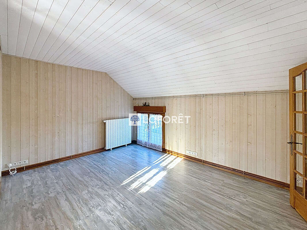 Maison à SAINT-LEONARD