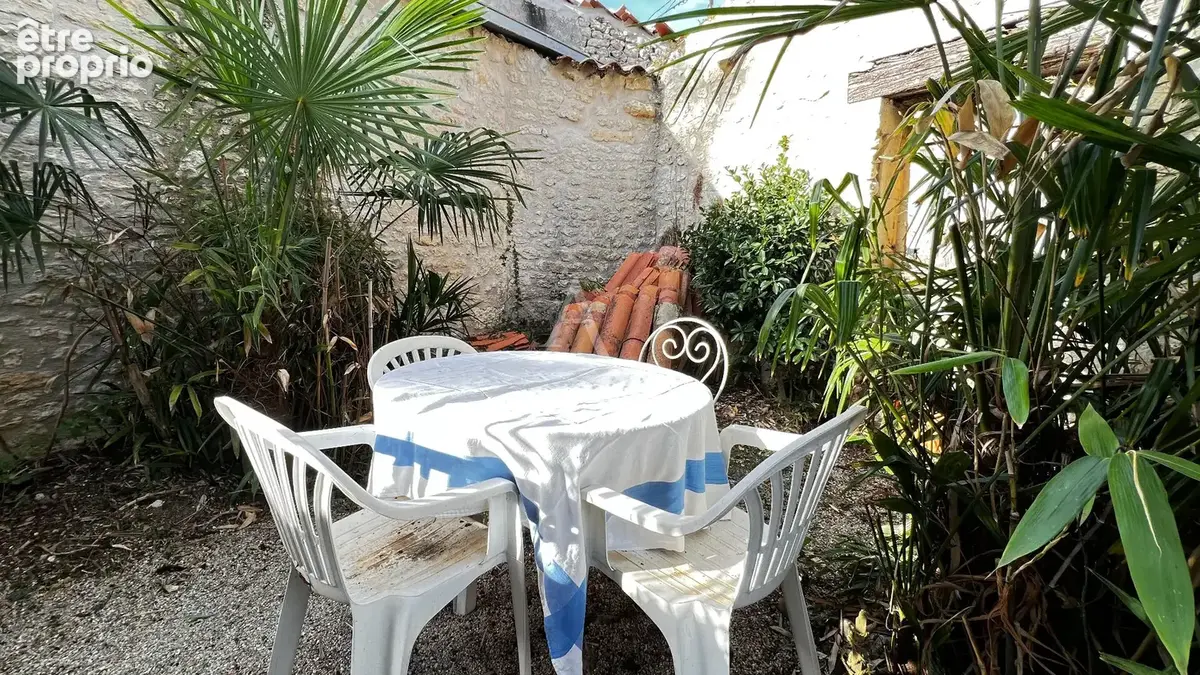 Maison le gua 6 pieces et dependance - photo 17