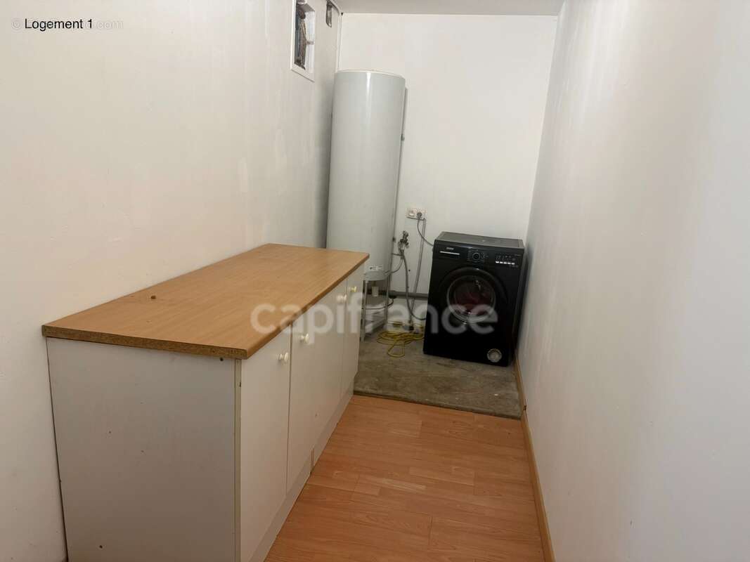 Maison avec deux logements indépendants : une opportunité rare pour habiter, investir ou réunir plusieurs générations - photo 9