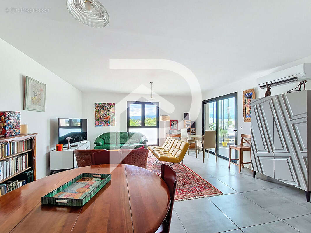 Appartement à MONTELIMAR