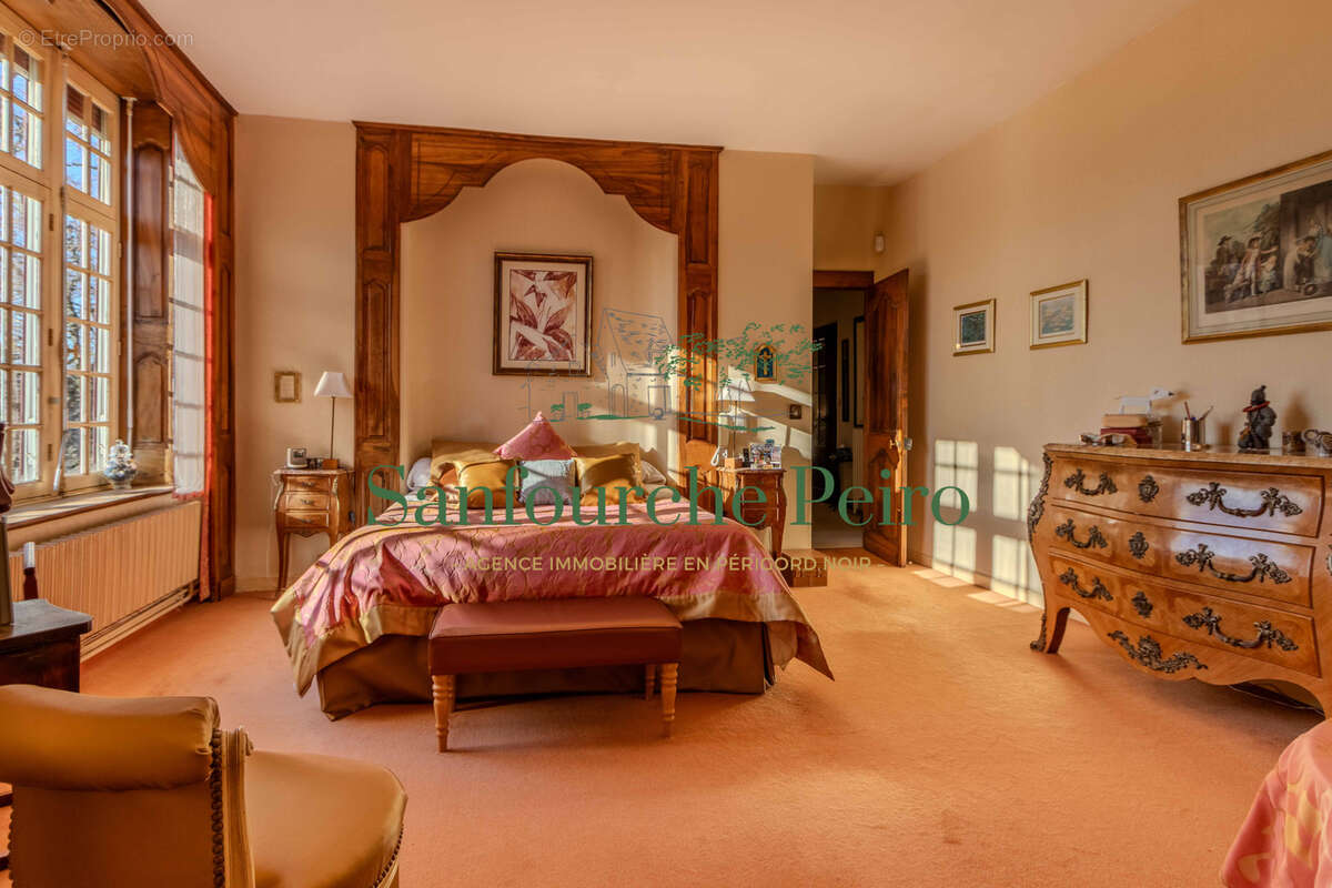 Maison à SARLAT-LA-CANEDA