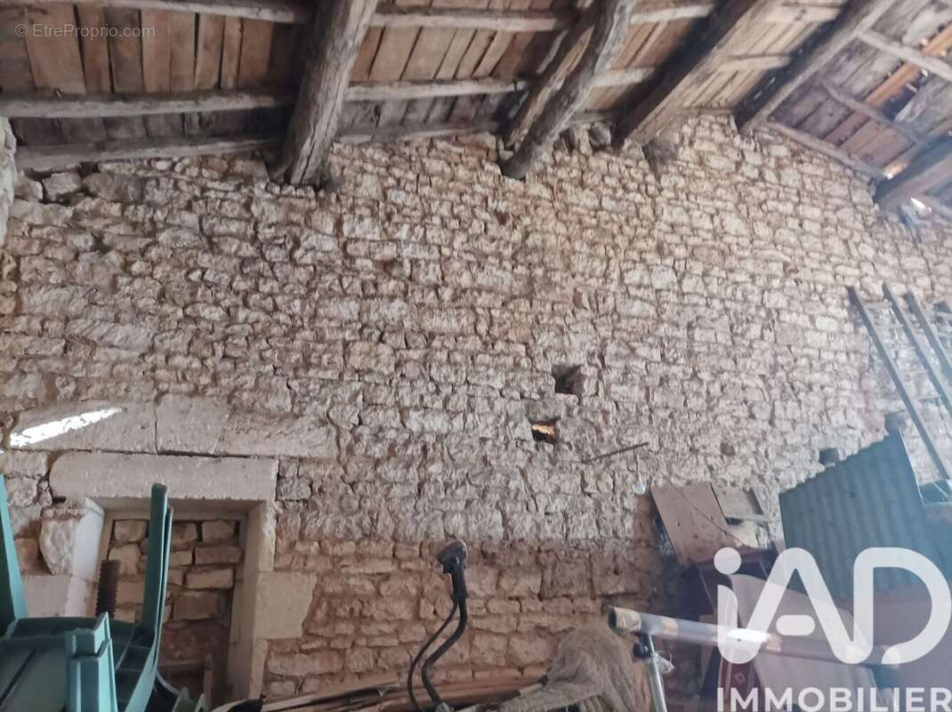 Photo 2 - Maison à SOULIGNONNE