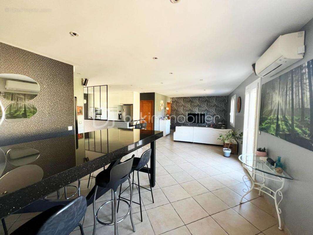 Maison à RICHEBOURG