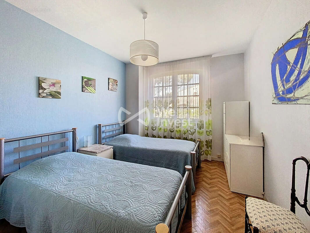 Maison à SAINT-JEAN-DE-VEDAS