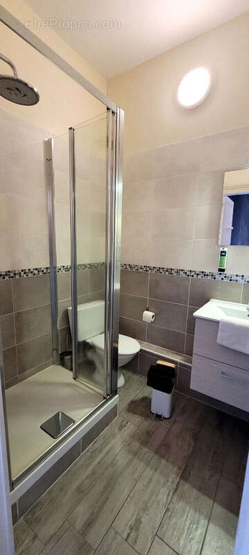 Commerce à MONT-PRES-CHAMBORD