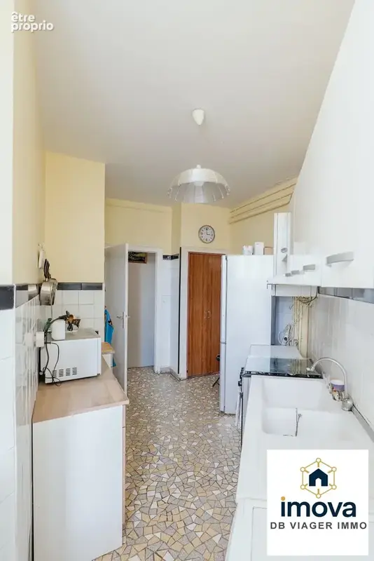 Appartement 4 pièces 81 m² à vendre à Vichy (03200) - photo 5