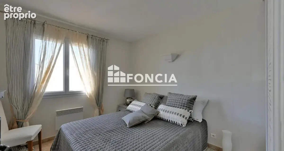 Villa plein sud avec  piscine -  Port Camargue - photo 9