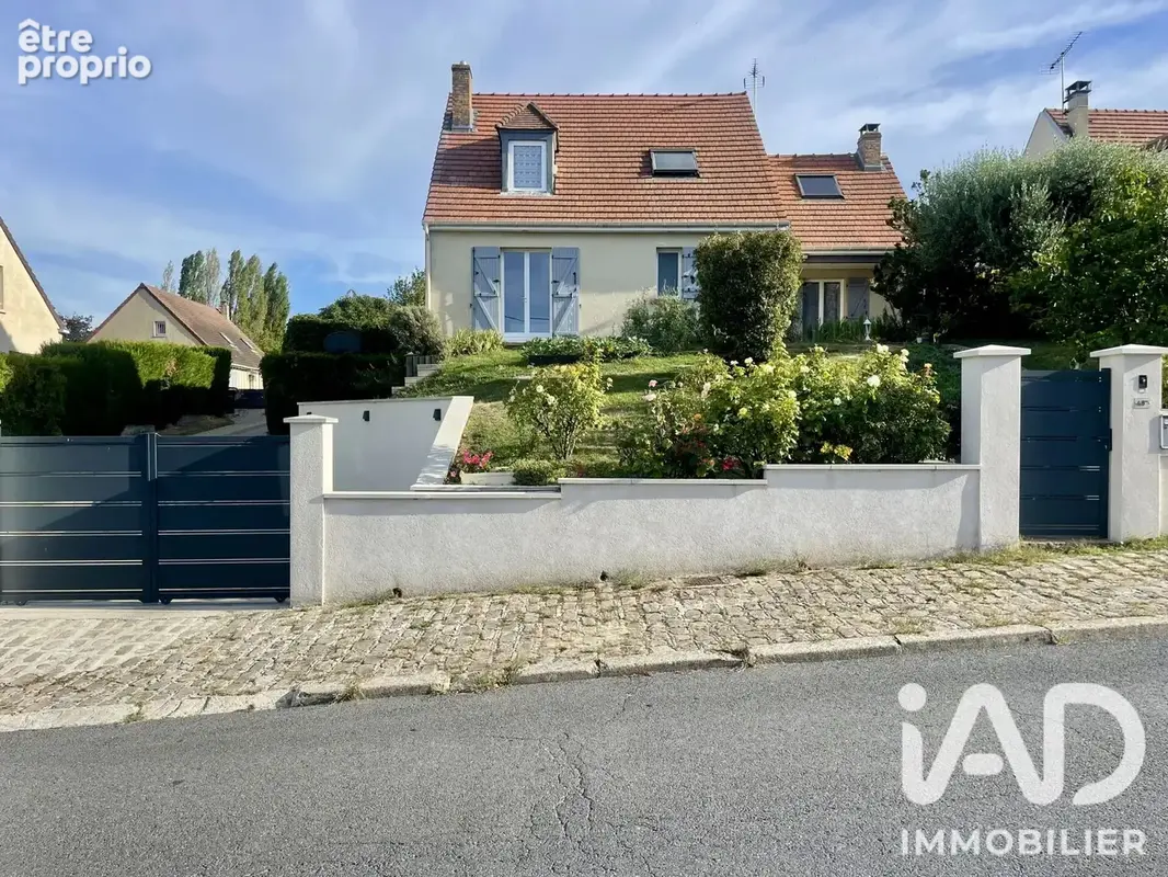 Photo 1 - Maison à MAREIL-EN-FRANCE