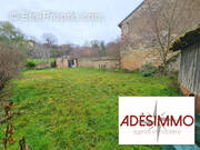 Terrain à SAINT-SULPICE-SUR-LEZE