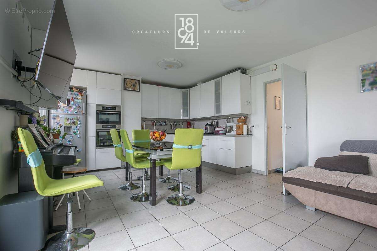 Appartement à MARSEILLE-14E