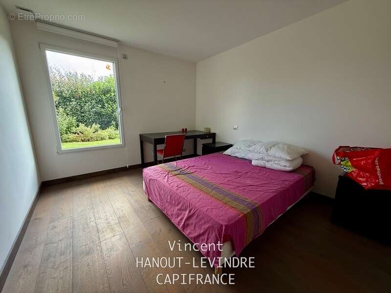 Maison à vendre 9 pièces BAZOGES EN PAILLERS (85) - photo 33