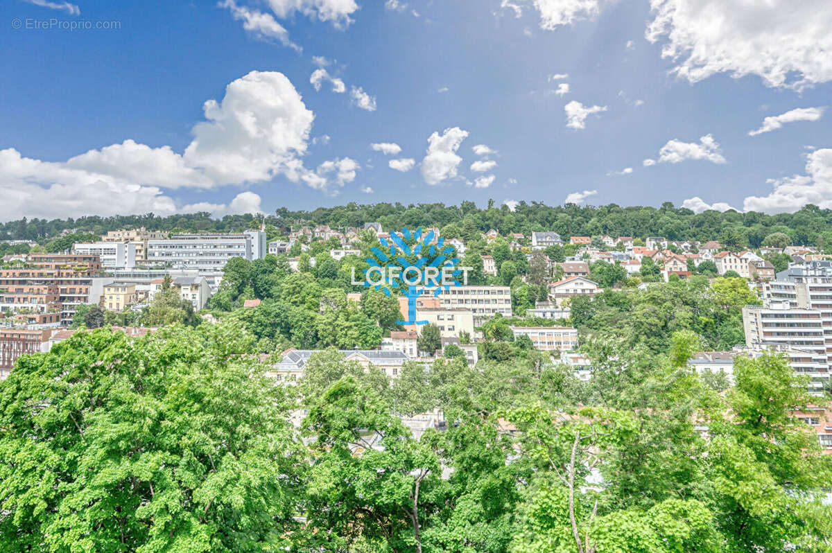Appartement à SEVRES