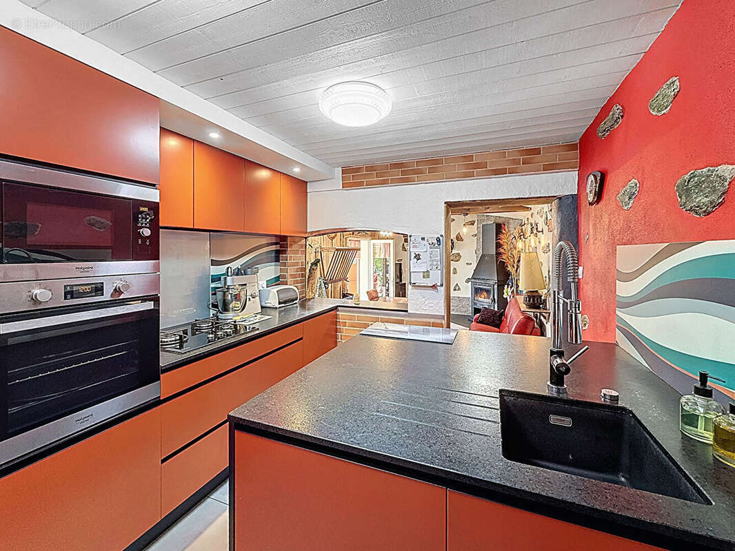 Maison à SAINT-CHRISTOPHE-DU-LIGNERON