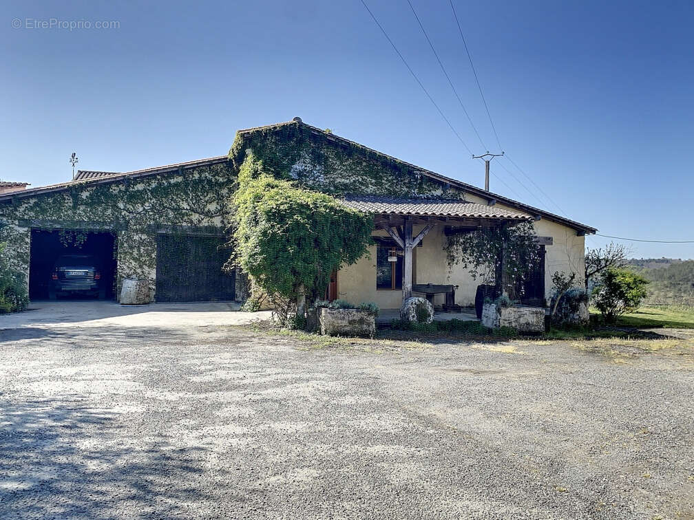 Maison à GRUN-BORDAS