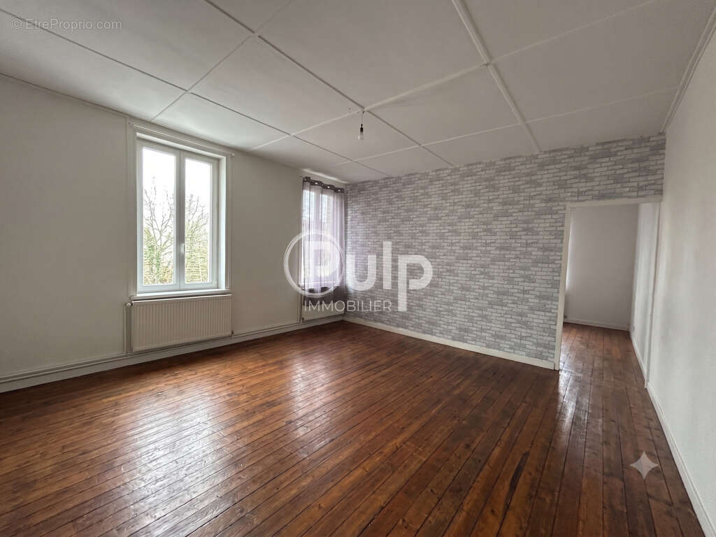 Appartement à FOUQUIERES-LES-LENS