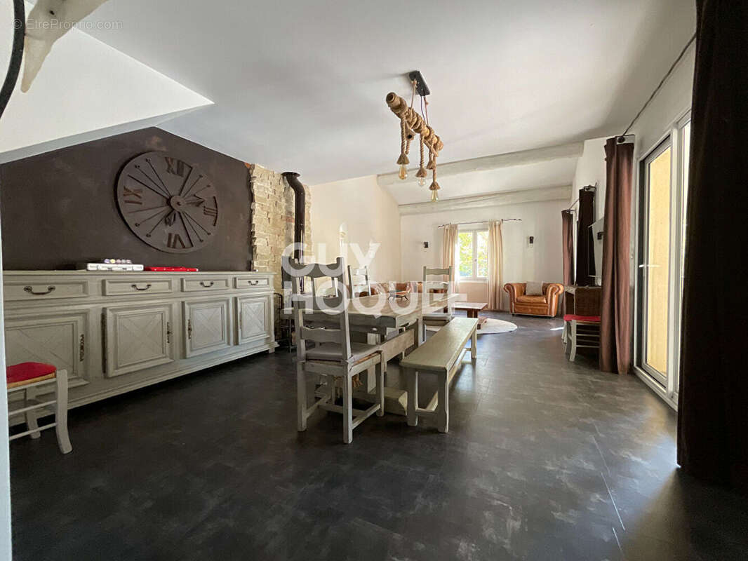 Maison à ALTHEN-DES-PALUDS