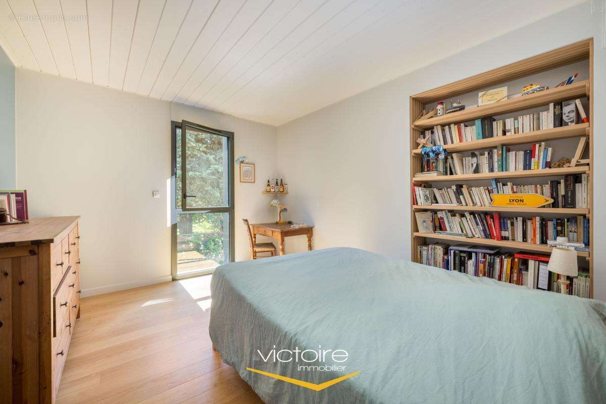 Maison à LYON-8E