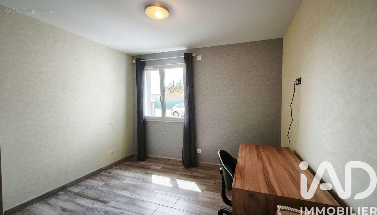 Photo 6 - Maison à SAINT-GERMAIN-LAPRADE