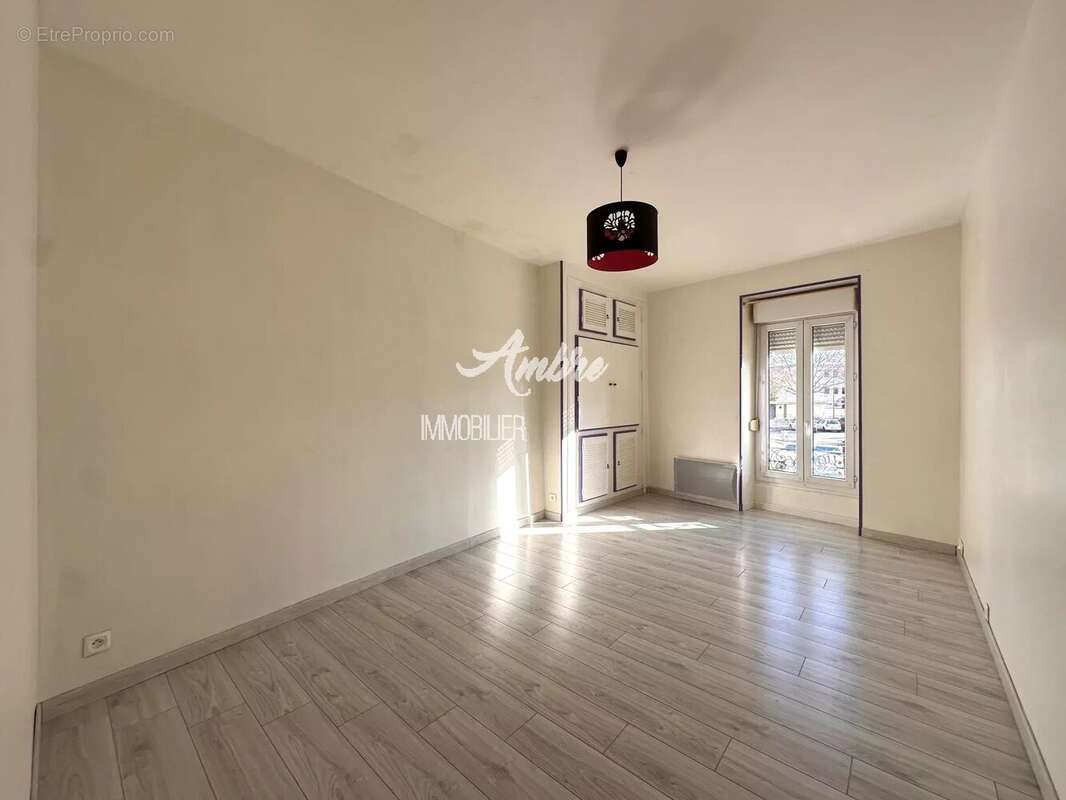 Appartement à CREST