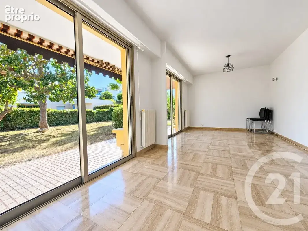Appartement 3 pièces 68 m² à vendre à Saint-Laurent-Du-Var (06700) - photo 10