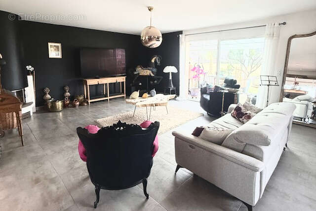 Maison à SAINT-AIGULIN